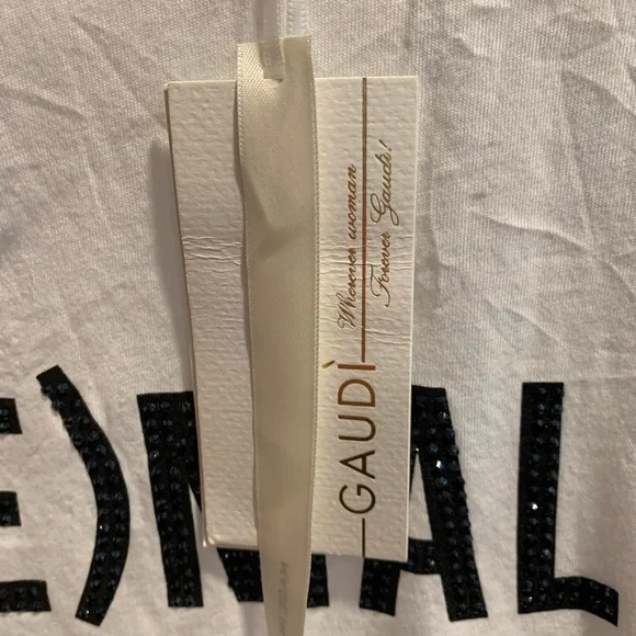 Gaudi - Picture 8 of 10